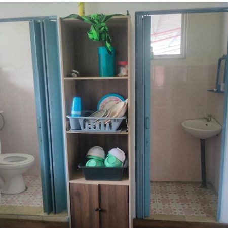 Mak Homestay Upstairs With 5 Bedrooms Kundasang Luaran gambar