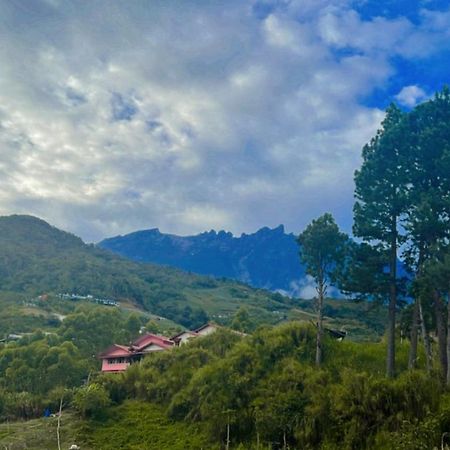 Mak Homestay Upstairs With 5 Bedrooms Kundasang Luaran gambar