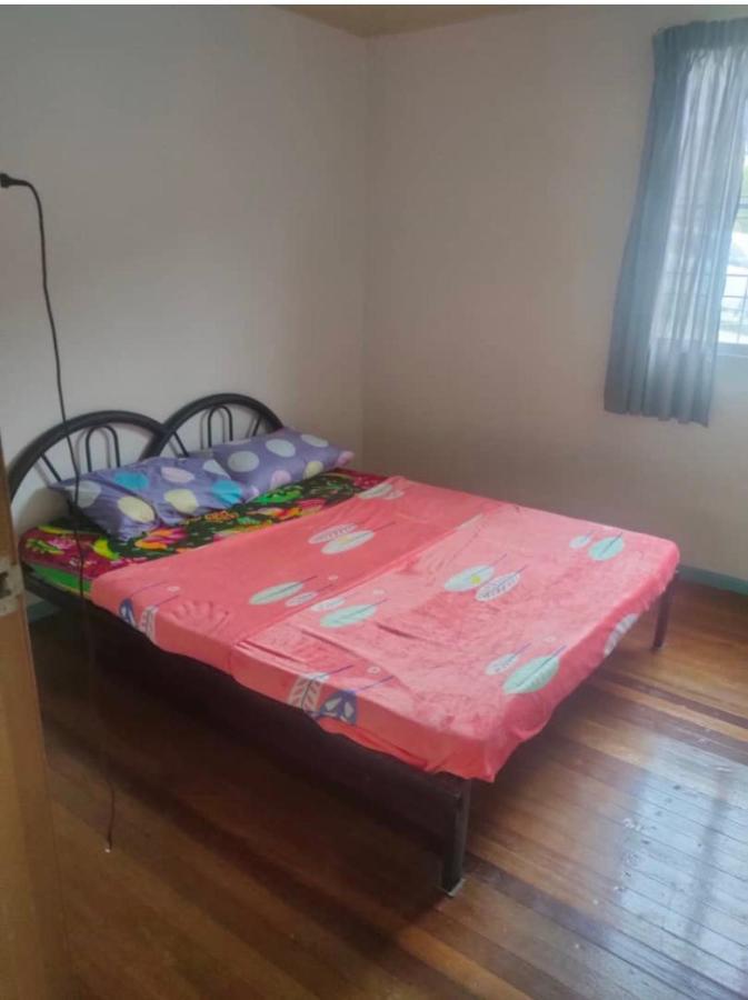 Mak Homestay Upstairs With 5 Bedrooms Kundasang Luaran gambar